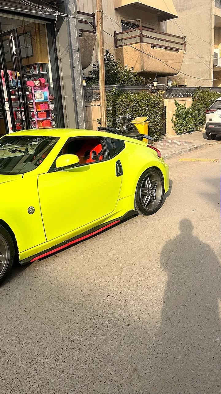 نزلت السعر محتاج  فلوس  او سيارة ٤ بيبان
نيسان زت موديل 2011  ماشية ٧٢ كيلو حقيقي 

السيارة شوفة عينكم وبلحقيقه بعد احلة 

السيارة كلهه معدلهه عله ايدي

الداخل كله كاربون وكشنات ريكارو ومتغير الوان الداخل

الخارج يدات بيبان وسكوبات  ومرايه كاربون 

ويالة  تو سايز الوحيدات وتايرات جدد 

شوت لونك تيوب وكزوز ولايتات  وزينون متغير علتلفون 

السعر ١٢٠ وبيهه مجال قليل وماكو هيج سعر بلعراق كله  

شراي يخابر  ويجي يشوف السياره بلحقيقة رحمه لوالديكم لحد يدخلي ويعامل وميشتري 

***********

مكاني منصور
