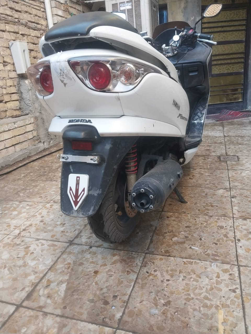 السلام عليكم فورزه 08للبيع عميه بلاد نضافه الكفرات 80%100  محرك مكفول من الفتح الدراجه شغاله نكره سلف تجيب فيتر وتفحص السعر (850) وبيه مجال العنوان بغداد حي اور اتصال بلرقم ***********
