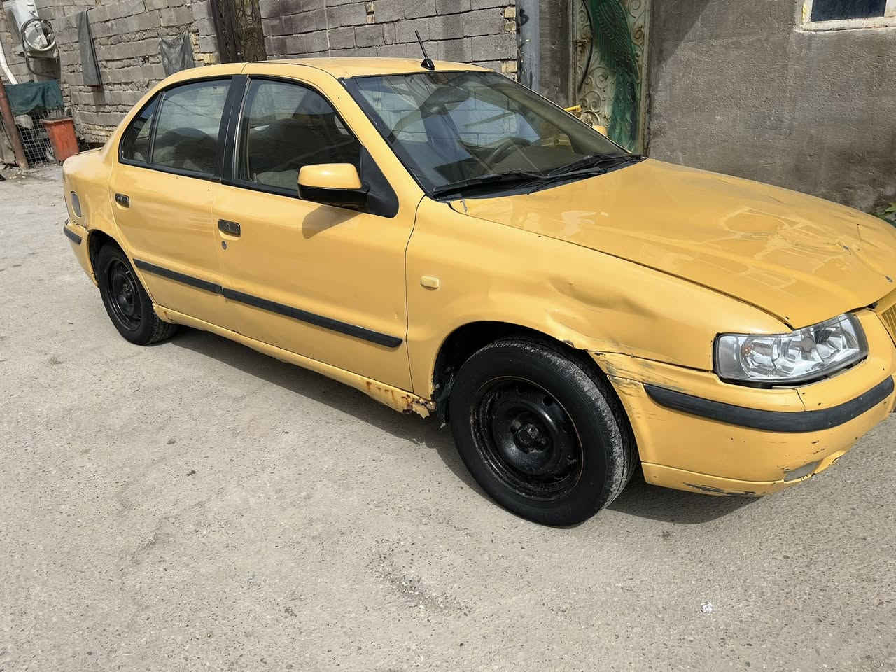 سلام عليكم سمند موديل 11
رقم ذي قار مكينه وكير وتبريد وحداديه وتخم تاير 

سياره مطلوبه هيئه تريد عليك بسعر تريد عليه بسعر 

مكان سياره ناصريه مركز المحافظه 

راعيه يمي بناصريه
***********
