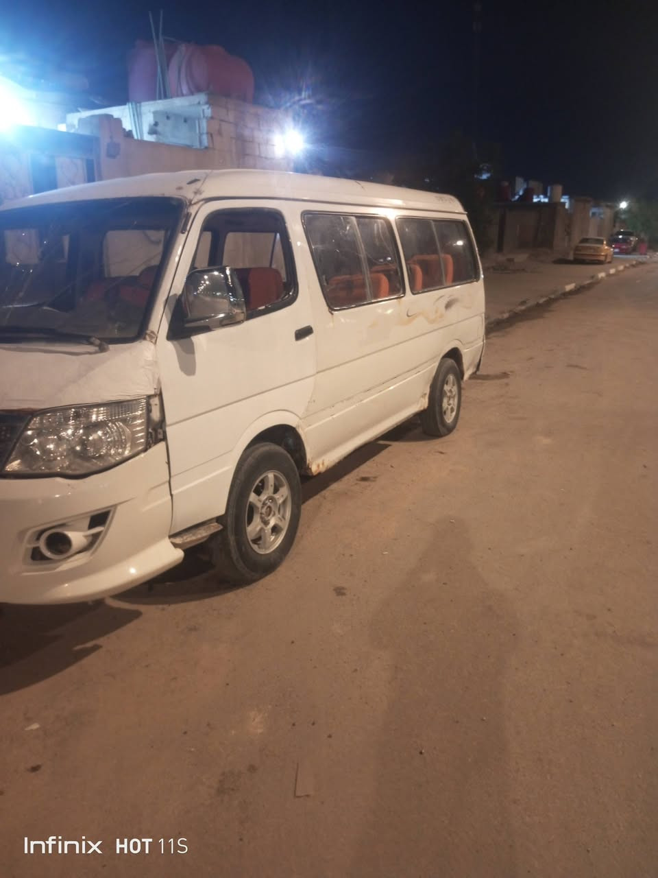 فتون 14 للبيع مكينه وكير حلوات بلاد كهربائيات كلها شغاله مكاني الزبير السعر 30 وبيها مجال مكاني الزبير ***********

