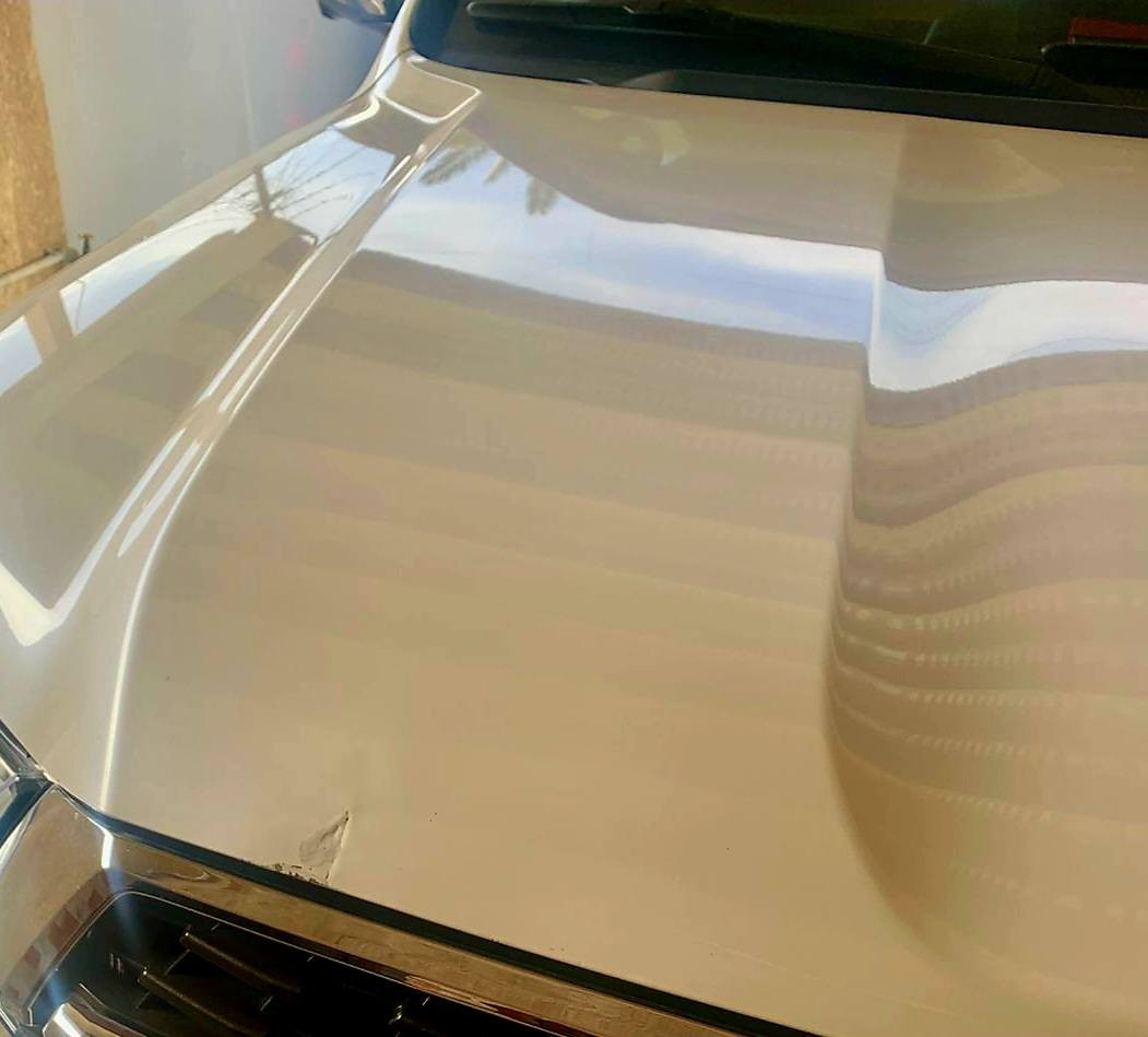 السلام عليكم... للبيع مستعجل 
تويوتا لاندكروز شركات ٦سلندر  موديل 2021 رقم بغداد ماشية 87 الف حقيقي السيارة جديدة بيها بارد بسيط جدا مقدار اصبعين  موضح بالصور مكانها بغداد 
السعر النهائي / 49 $ 
الاتصال/ ***********
