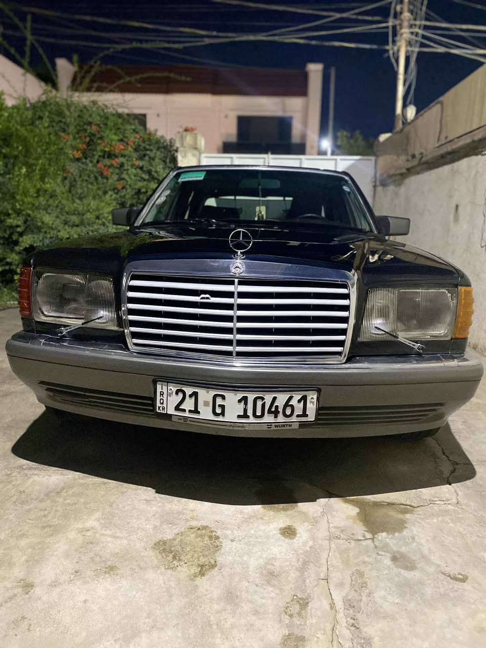 بسم الله الرحمن الرحيم مرسيدس رىاسي حجم 300se موديل ١٩٩٠ باب قصير اسود اللون صبغ عام بدون ضربه بشرط محرك وكير لكزز ٨ سلندر بدون عيب شرط تبريد وتدفه كامل صدر بدون عيب كهربائياتها كامل بدون نواقص اطارات جديد رقم جديد سنويه جديده بي دفتر بنزين شرط تحويل سعر طالب ٩٥ ورقه وبي مجال رقم موبايل *********** او *********** مكان كركوك كركوك, العراق
