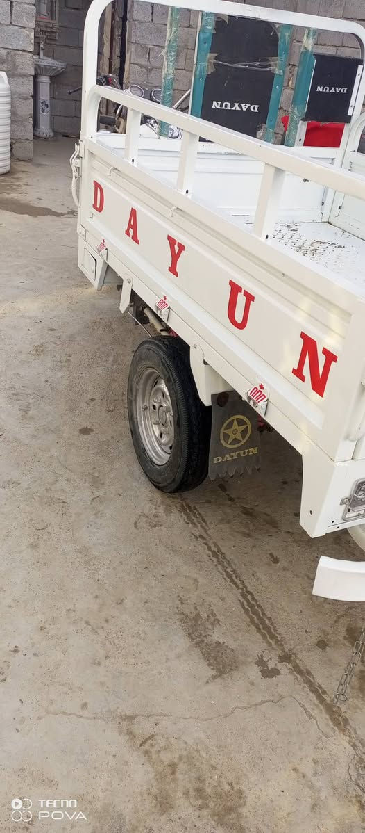 سلام عليكم ورحمة ستوته للبيع موديل 2020 سعر على لخاص ***********
