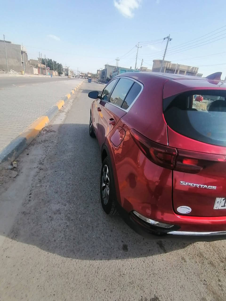 السلام عليكم كيا سبورتج موديل 2022 وارد امريكي الضرر مثل ما موضح عندكم بل سونار وصور مرفوقه مال مزاد سياره نضيفه مال ييت ماشيه 26 الف وقابله لزياده 
ملاحضه مكلف بنشر
للتفاصيل اكثر الاتصال /***********
مكان السياره/ بغداد ابو غريب
السعر 185 وبيها مجال بسيط
ملاحضه/الضرر ما مأثر لا راديتر ولا مازداد
