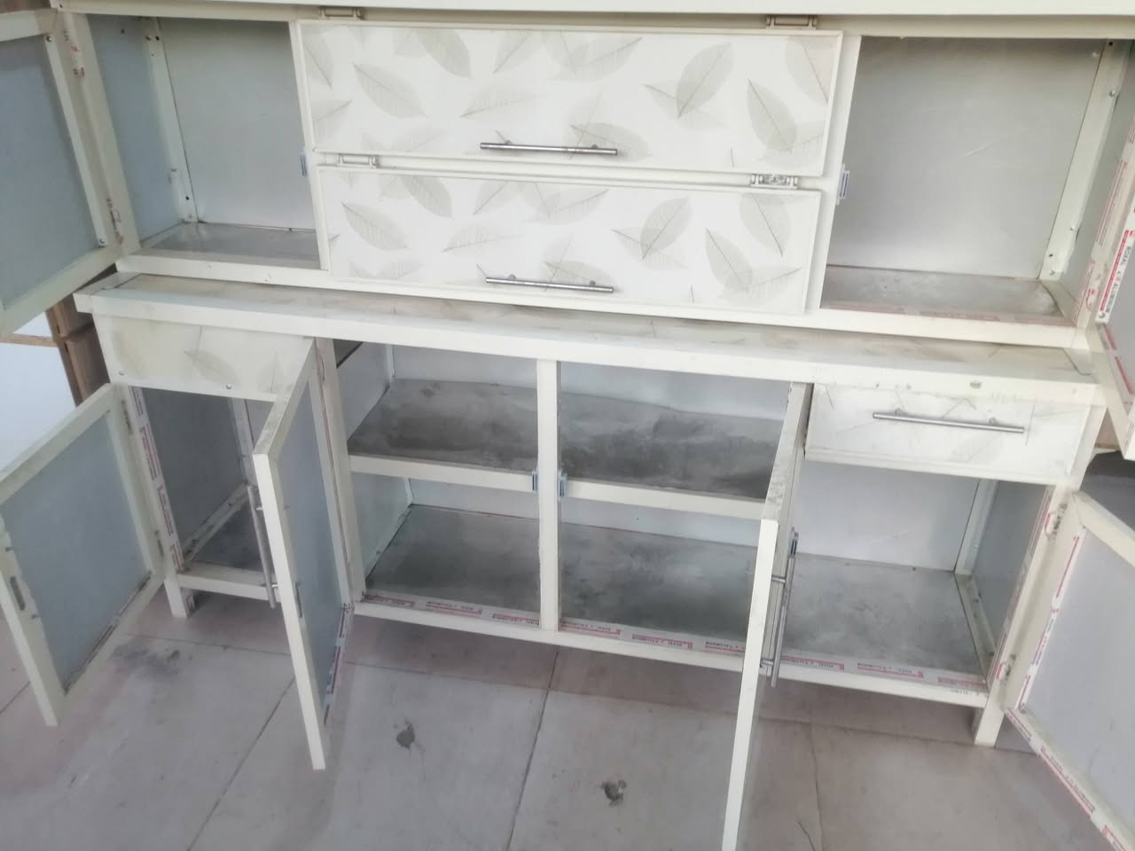 كاونتر للبيع سعر ١٤٠ تصال ***********
