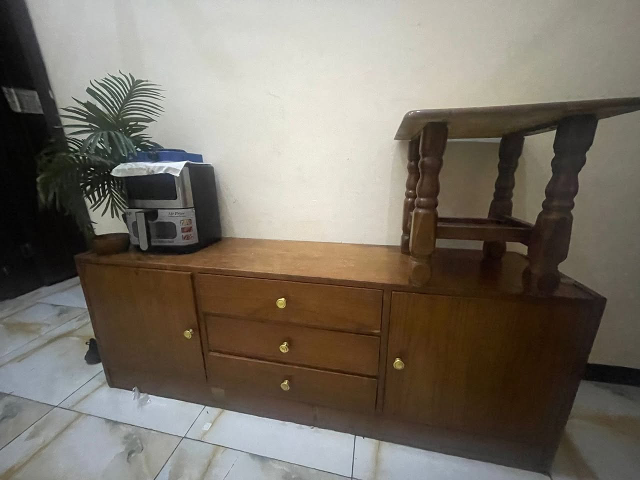 المحتاج يجي يأخذهن  مكاني وزيريه


**إذا كنت صاحب هذا الإعلان وتريد حذفه لأي سبب، رجاءا أرسل رسالة إلى الدعم الفني**