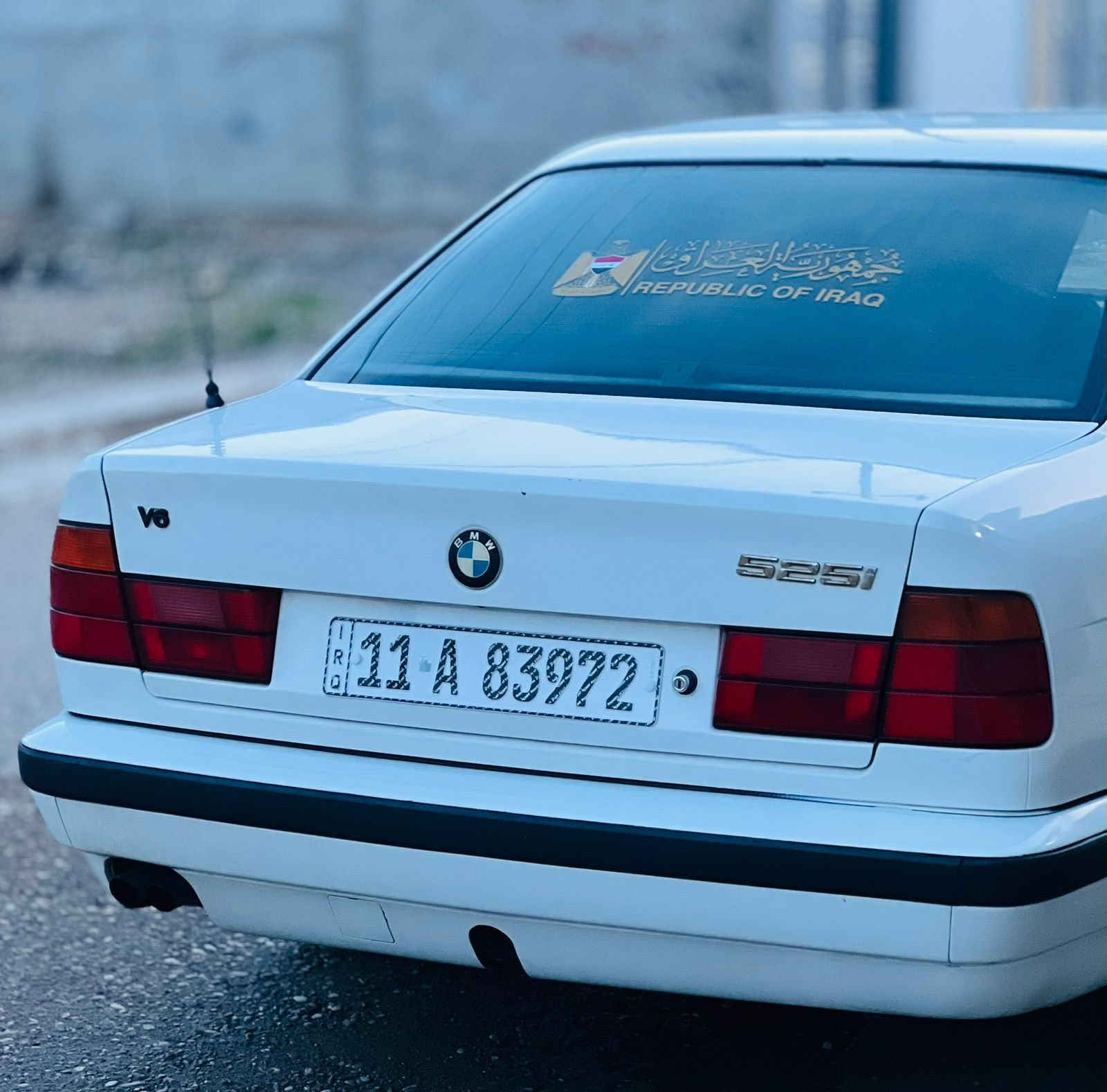 السلام عليكم 525 اصل
 مديل 1990 
صبغ احزام  بيها  السيارة
 من كلشي مكفوله   كفاله عامه 
من الكهربائية 
 و الضربه و طخه حجر صالنصا  بعدو عليها 
 مكينه فل اصل قبل شهر شاد المكينه حاويه 
(السعر )
تفاصيل ماسنجر و اتصال واتساب
***********
