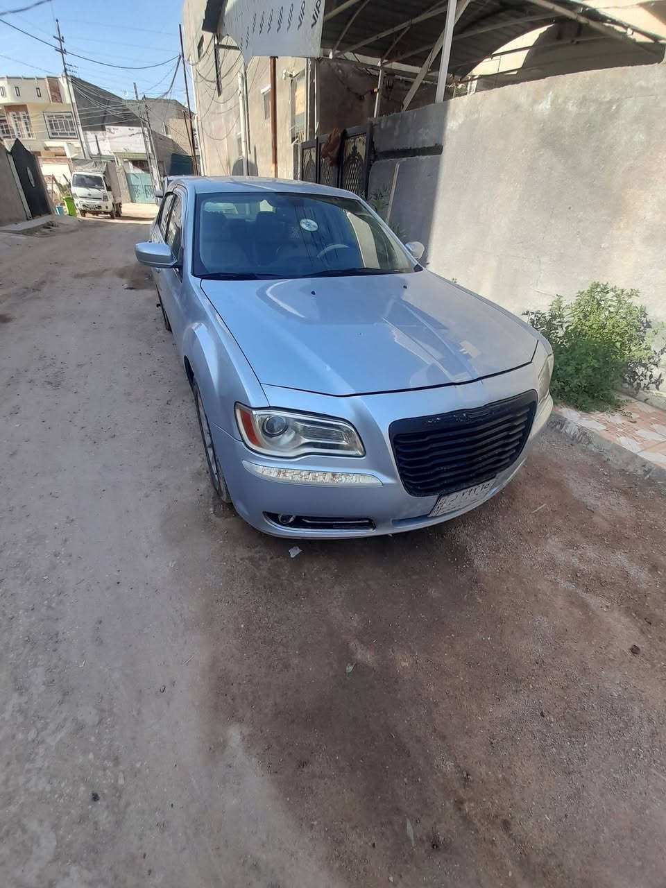 اوبامه البيع  م  ١٣  بغداد  لون بحري   محرك ٣٦٠٠  كير  مكينه  مكفوله  ضرر دور جاملغ خلفي   السعر   ١٧٥  ت ***********
