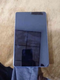 ايباد بلاك فيو تاب ستين المبايل مابي شي يشتغل ويشغل ببجي وبيس والسعر25...