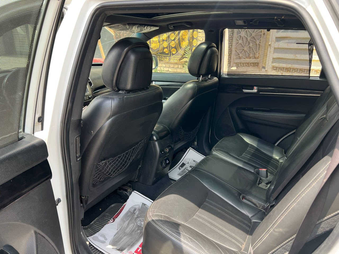 سورنتو 2015 فول للاخير Kia Sorento2015 sxl سعرها 154 وبيها مجال سونار واضح وصور الحادث واضحه السياره فول 6 سلندر السياره  مواصفات مستعجل ع بيعتها سياره ماشيه 128 الف ميل صدرها حلو بيها ملاحظات يرادلها 500 الف دينار ترتيب وهاههيه للاستفسار ***********
