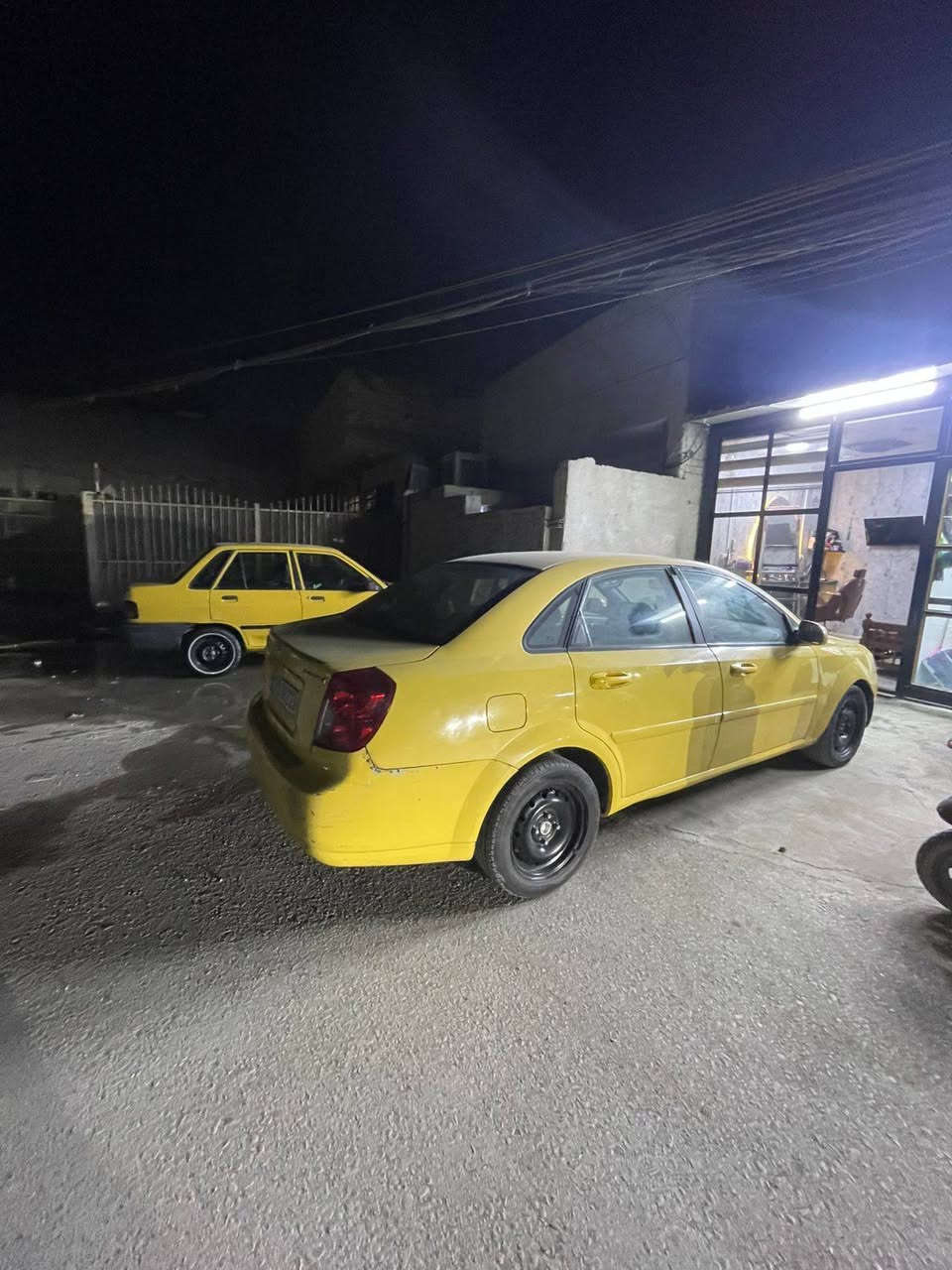 سلام عليكم سيارة اوبترا للبيع موديل 11 بيها بارد بالجاملغ الامامي
مكاني بغداد 
السعر ب70 وبيها مجال 
***********
