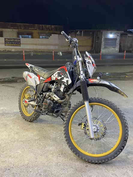 سلام عليكم دراجه قفاز كاوير موديل 2025 بيه منفيس كامل مكينه حجم250cc مابيهه اي عيب مكينه كبس مامفتوحه سعر بمليون وبيهه مجال بصيط مكاني كركوك رحيم اوه اتواجد خاص واتس ***********
