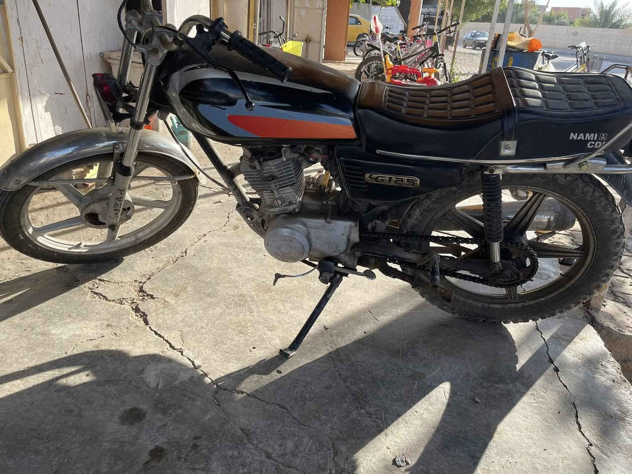 ماطور اربعه لبيع مابي اي عيب سعر ٢٣٠ بي مجال مكانى خانقين ***********
