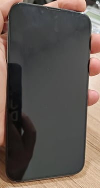 آيفون ١٣ برو ماكس ٥١٢ مستخدم قليل لاستفسار واتساب 07702599818