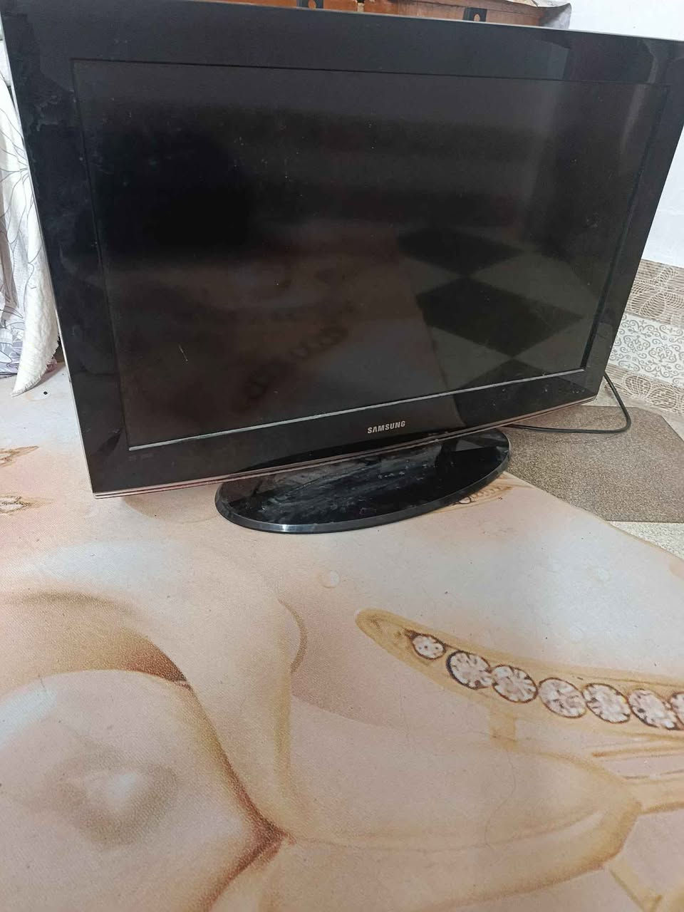 هاي شاشه سامسونك  قياس 32   جانت تشتغل فجاه نطفت  هسه انوب شغلتها طلع خطوط   سعرها 50 وبيها مجال بسيط للشراي النجف, العراق


**إذا كنت صاحب هذا الإعلان وتريد حذفه لأي سبب، رجاءا أرسل رسالة إلى الدعم الفني**