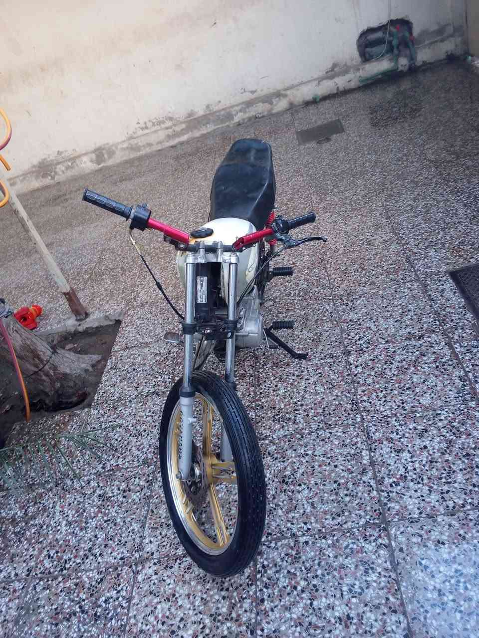 درجة يرنيه لبيع350 وبيهه مجال بصيط مكاني العبيدي ***********
