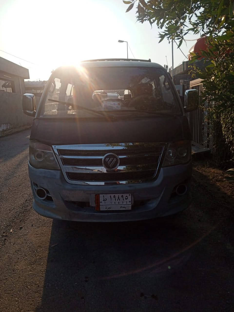 فتون 2014 مكفولة من الصبغ و الضربة مجرد طخات بسيطة السيارة خير من الله و ممتعوبه عله كد الخط  كلشي بيهه مكفول :
منضومة تبريد جديدة و ممتازة
محرك جديد مصارلة سنه مكفول من كلشي
كير مكفول
اكسل مكفول
صدر امامي خلفي بحالة جيدة 
تخم تاير جديد
كهربائيات مكفوله 
السعر 75 و بيهه مجال 
المكان بغداد ‏‪‏‪***********‬‏‬‏
