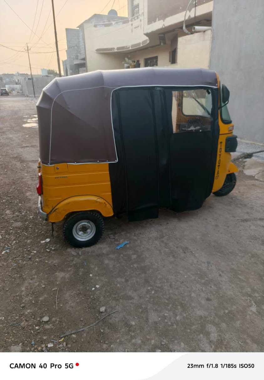 السلام عليكم تكتك البيع موديل ٢٠ مرقمه وبسمنه رقم بغداد تكتك حلوه ونضيفه ومانقاصها شي كبل الشارع العنوان بغداد الزعفرانيه السعر ٥٨٠٠ وبيه مجال 
***********
