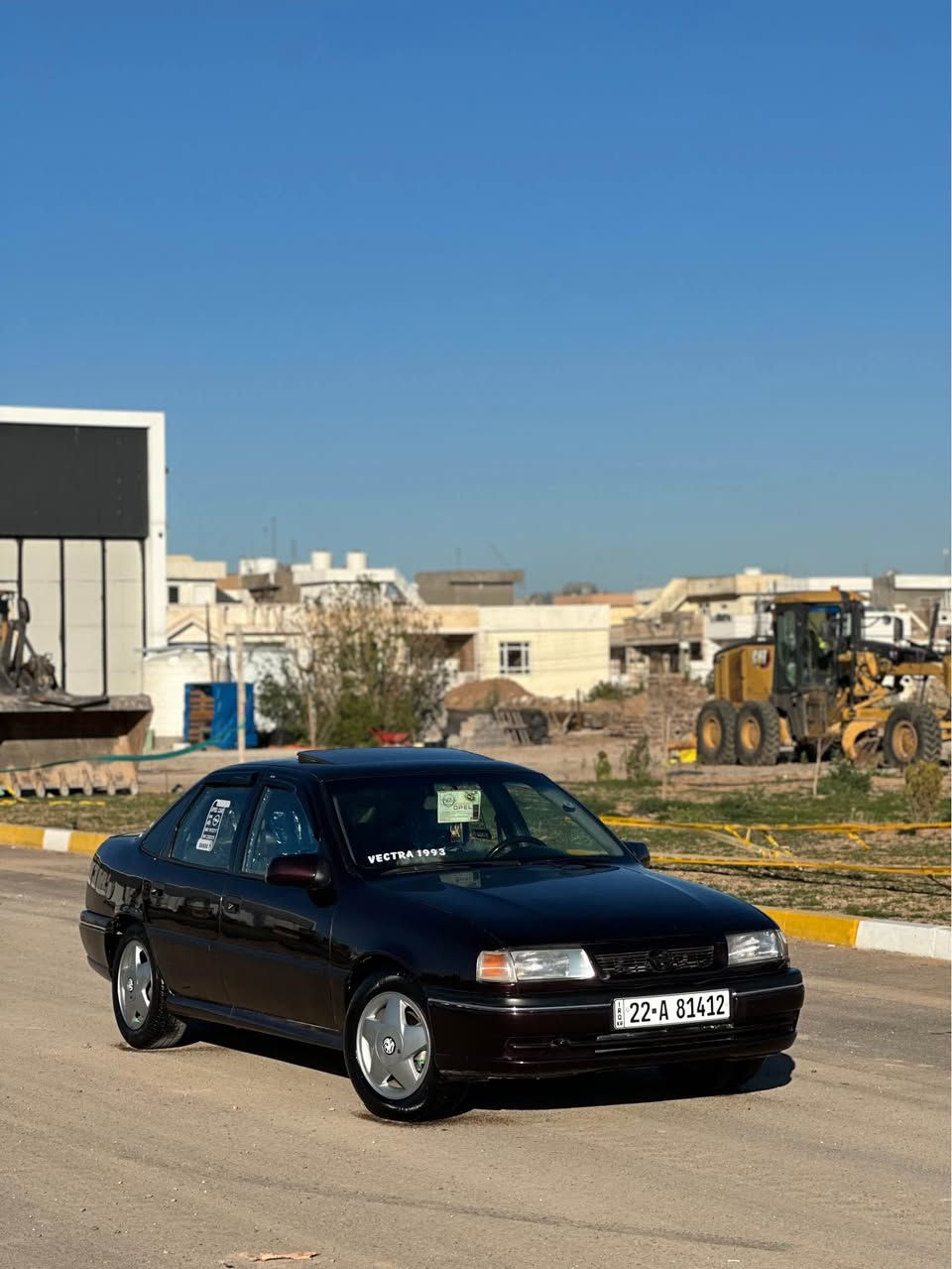 لەهەولێرم 
*********** 
مۆدیل ١٩٩٣ 
مەکینە ٢٠ گێڕ عادی 
سلایت سەنەوی ٢٠٣١
هەززە و فەحس ٢٠٢٧
بۆیاغ عامە لۆ جوانی 
بیلاد خسووسیە أربيل, العراق
