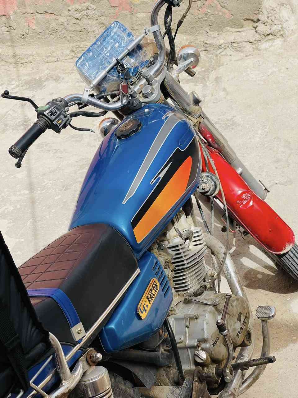 بارت إيراني ٢٠١٨ أوراق اصولي جاهزه مكينه مفتوحه تواصل فقط ع الخط غير متواجد خاص اتصل ع الرقم او واتساب ***********
سعرها ٦٥٠ 
ناصريه الغراف
