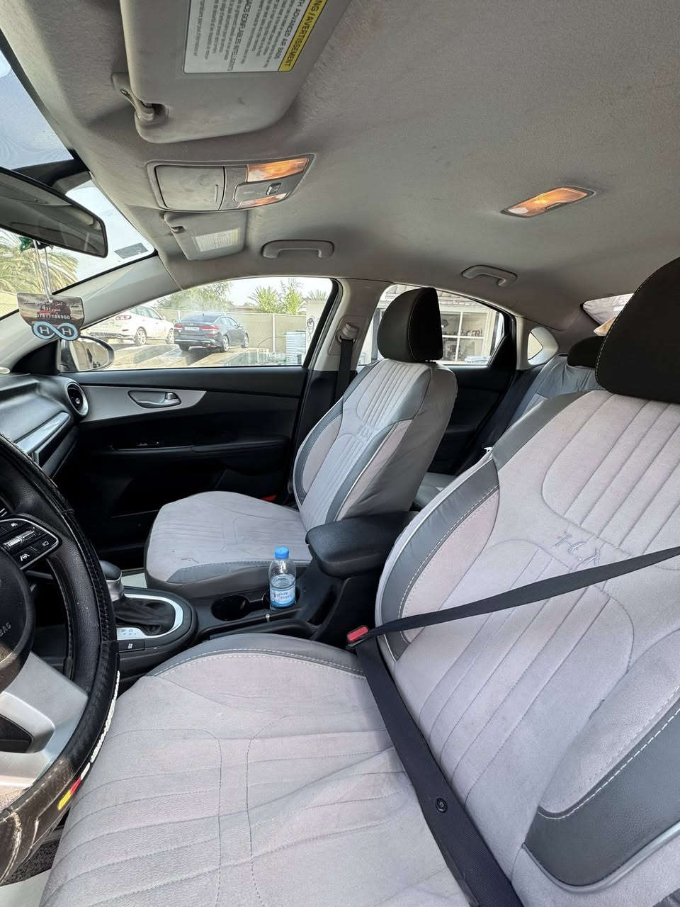 فورتي موديل ٢٠٢٣ رقم مثنى معوقين بعد سنتين وتصير حرة مستعجل عالبيع السعر ١٢٠  $. للاستفسار اكثر. 
الاتصال ***********
