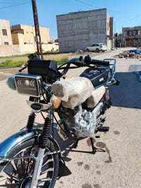 سيفان 25 • ٢٠٠ • ماشي ١٠٠٠