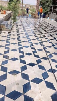 متوفر كادر عمل نشتغل انواع الارصفه شوارع حدائق مدارس دوائر   سعر (المت...