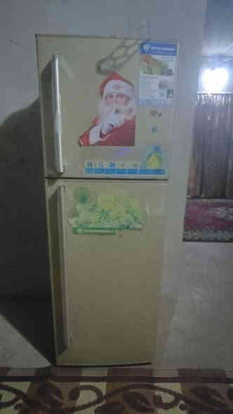 ثلاجه 16 قدم مستخدم شرط شغال ما مصلح نظافه 75% موصل الرشيديه سعر على خاص***********
