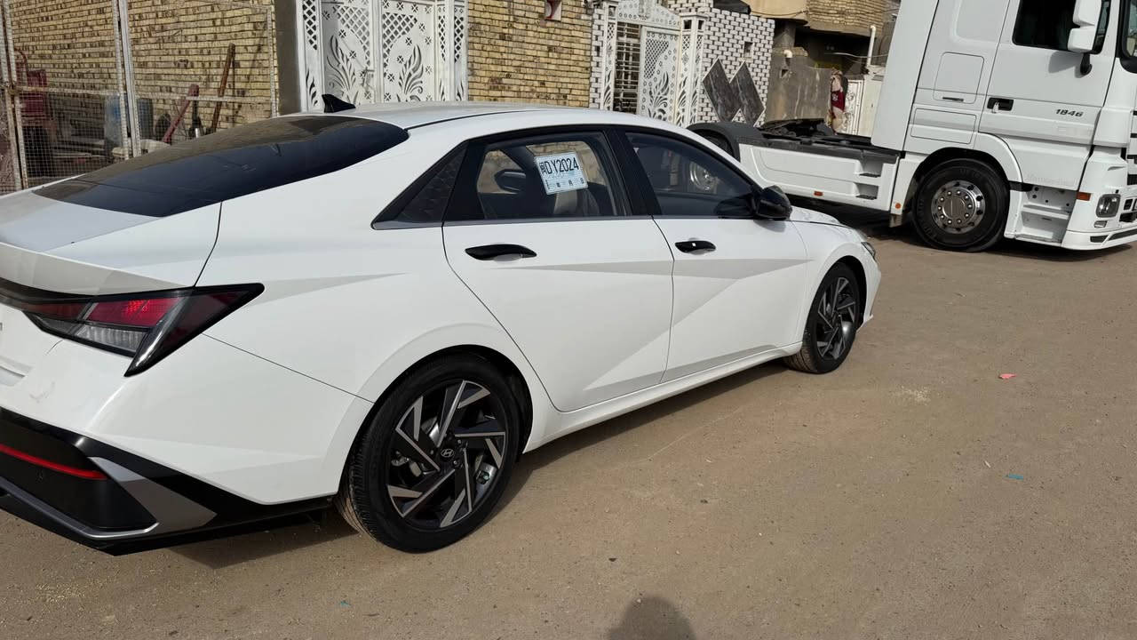 السلام عليكم النترا مديل 24
فول مواصفات تجمع 
كفاله عامه رقم اربيل 
السعر 144 
مكان السياره ميسان 
*********** عمارة, ميسان
