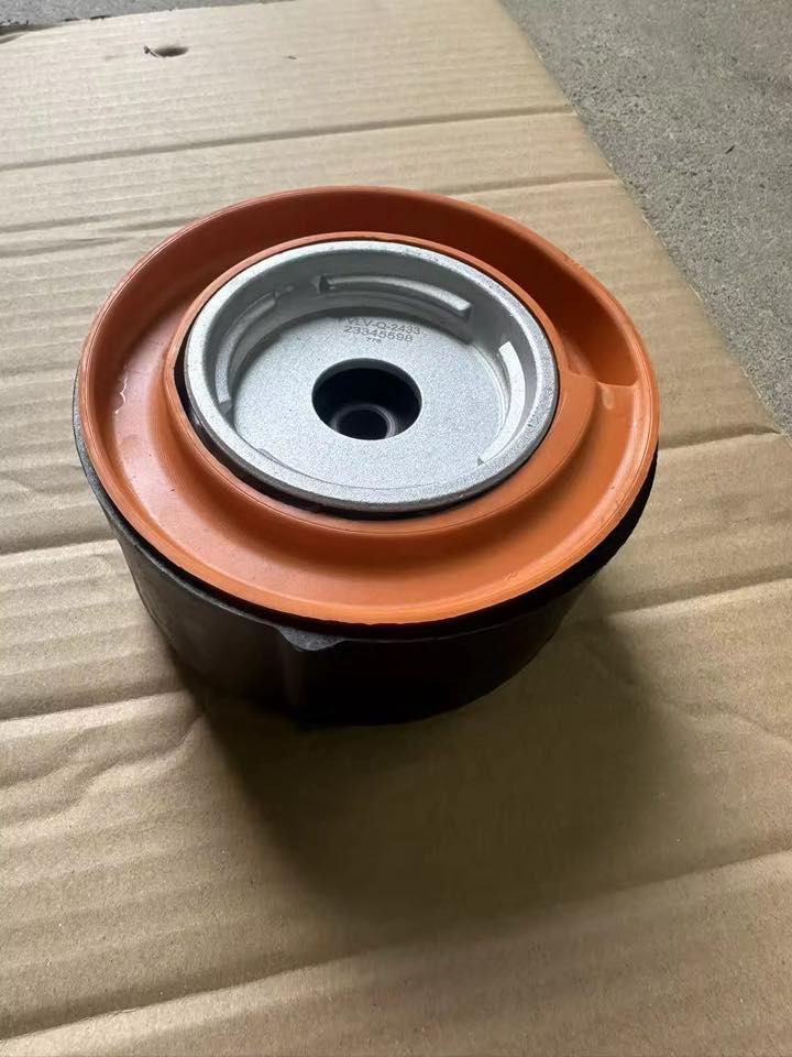 قطع غيار CT6  سياره 4 ويل   حداده خلفيه واناميه
للتواصل ***********
***********
