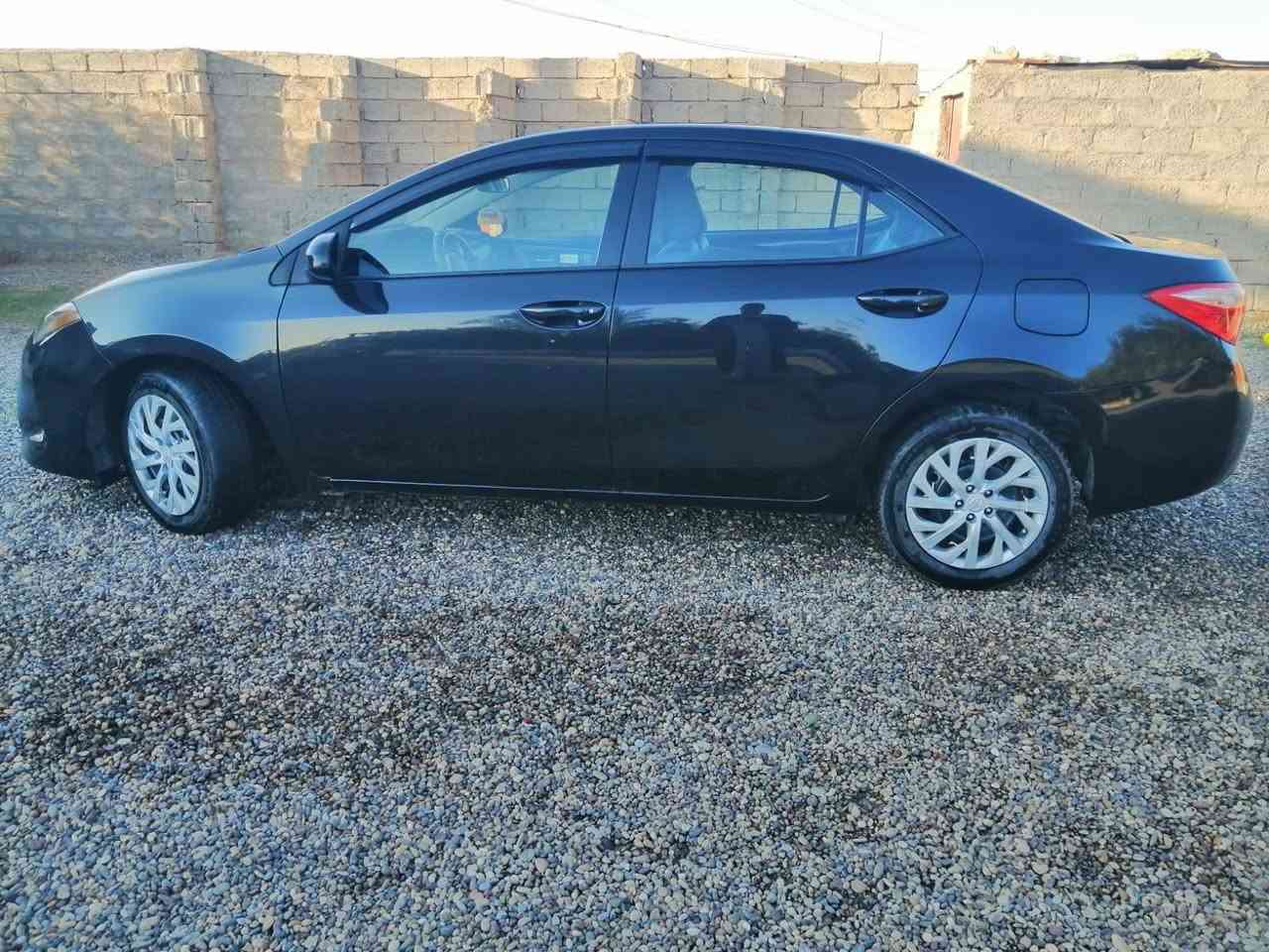 اسلام عليكم كورلا 18 للبيع بيه ثلث قطع بدون دواخل شرط كير محرك صدر تايرات شرط رقم اربيل سنويه جديده سياره بدون ملاحضات  احله من الصور  الشراي يتصل ويتدلل ***********
