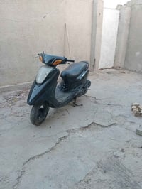 دراجه بريز للبيع مكينه ناعمه نكرة سلف بيها نواقص بسيطه جدا  مكينه تخبل...