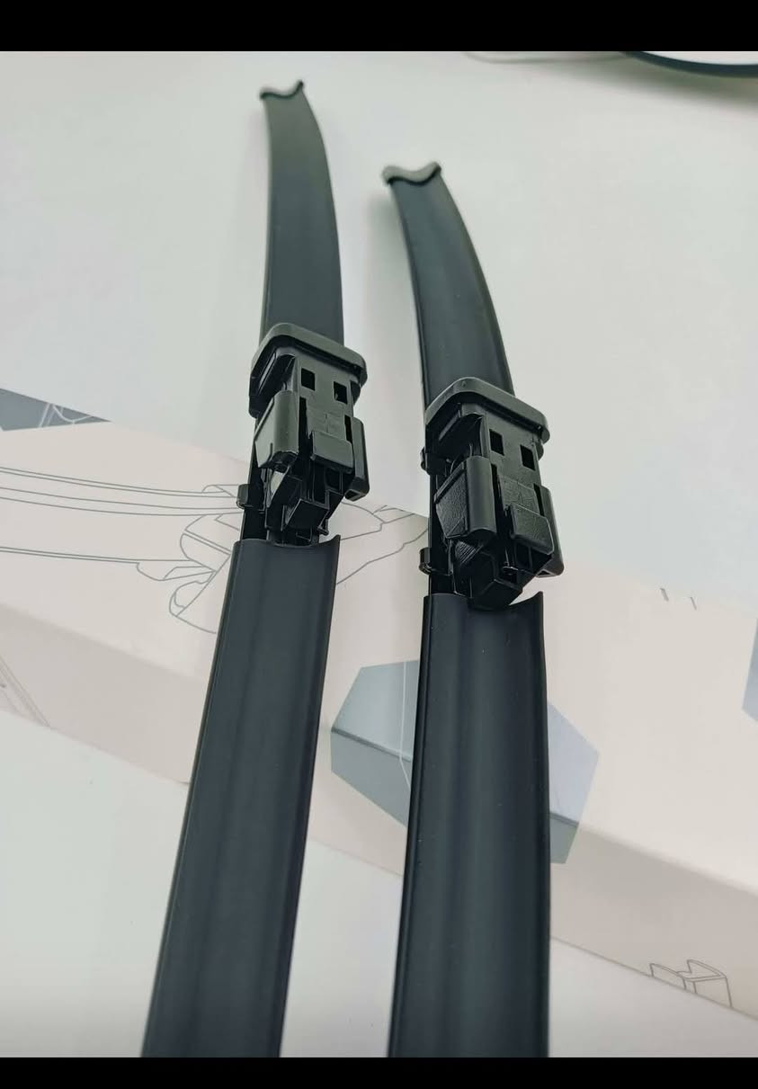 السلام عليكم 
متوفر ماسحات اصليه GAC 
EMPOW +EMKCO + EMZOOM 
30 الف مع التوصيل 
#الجميع
***********
