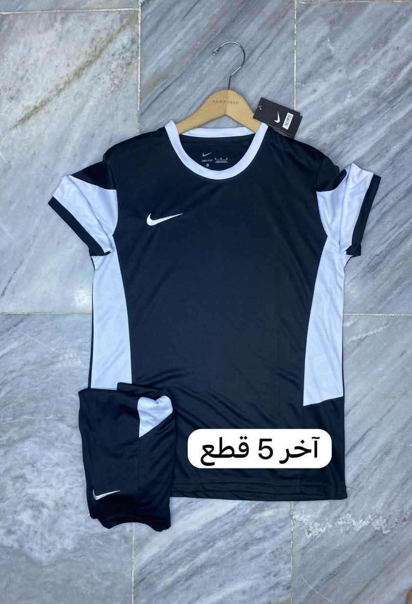 سلام عليكم متوفر دريسات قطع اخيره
سعر القطعة ب5 آلاف بدون طباعه ومتوفر طباعه حسب الطلب للحجز او لاستفسار مراسله الصفحه او مراسله واتساب او الاتصال على الرقم ***********
