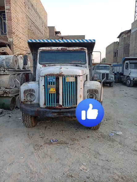 السلام عليكم لبيع سكانية 111 رقم بغداد نكليزي بسمي 
موديل 79 سنوية 30 مكينة عادي 112  كير 5/5 112
تخم تاير 22/5 صاج لسيارة جاهزة لشقل مكاني بغداد
السعر7ملاين رقم  ‏‪0783 203 1585‬‏
