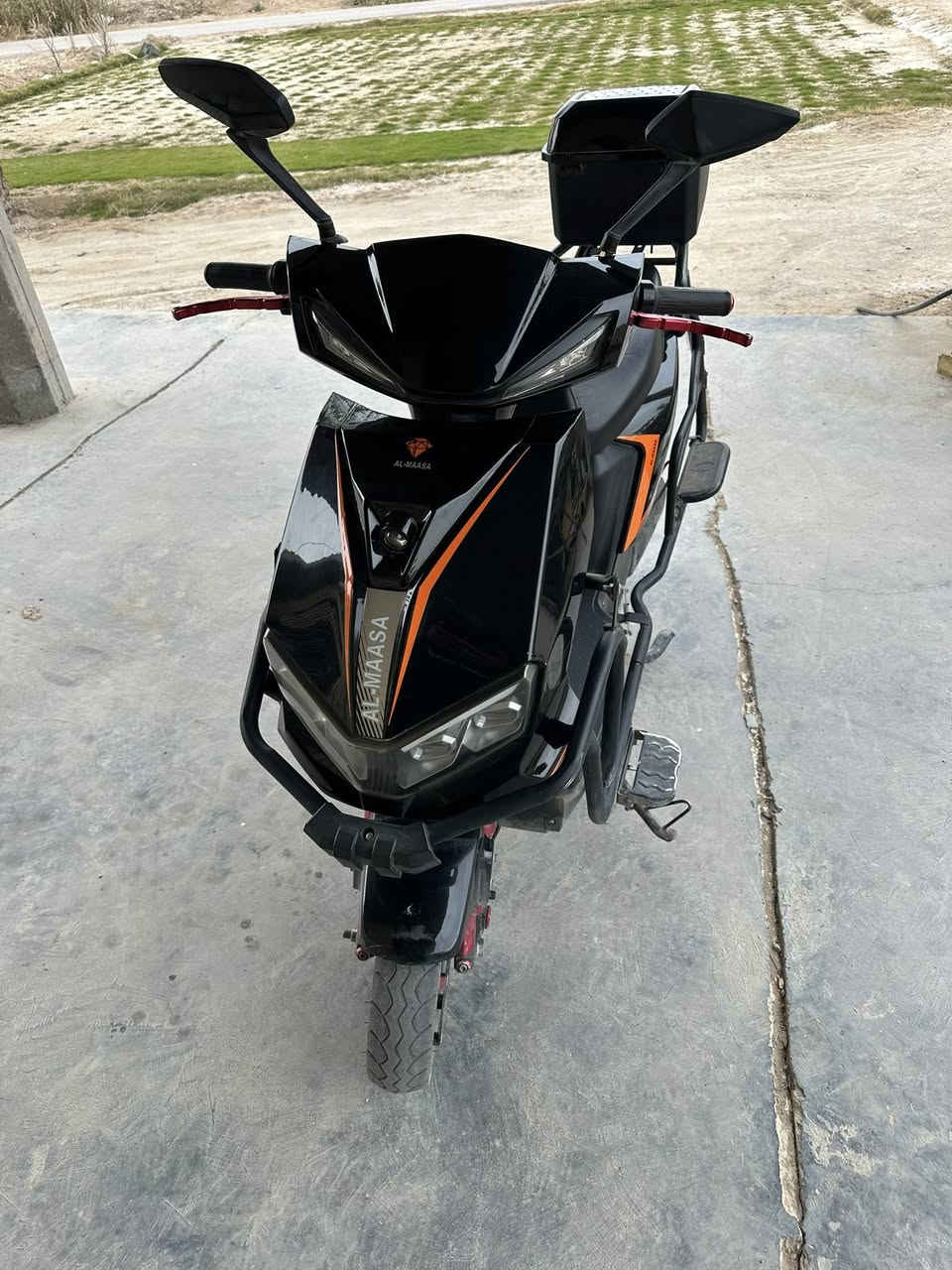 سلام عليكم دراجه سكنس مدرع  4نمر سرعه 99 موديل 2025نضافه خير من الله 6بطاريات عل فحص ما ناقصه ايشي كهربائيات شغاله سعر570بي مجال تواصل *********** بي واتساب
