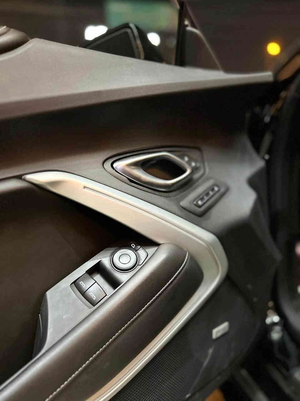 السلام عليكم من رخصه الادمن 
كمارو  SS  فول  واحد على واحد 
موديل2022
داخل لدات 
اكتف. كزوز 
داته شو 
شاشه ديجتال
كشنات تدفئه  تبريد 
كشنات خزن
دبل كامره 
وحده. فوك قماره 
حساسات جانبيه 
رادار امامي
حادثه باب وجاملغ بدون.  ايرباك.  بدون دوااخل 

تزويد 
عقل. كير  hp tuner  يعني نمره 😉 
شوته.RoTo_FAB
للاستفسار *********** 
سعر 243وبي مجال بغداد, العراق
