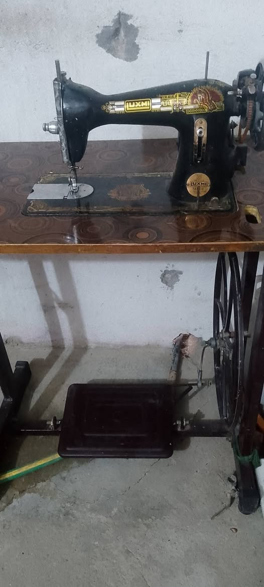 مكينة فراشة الأصلية خياطهة يخبل ونضيفة ما داخلة تصليح ابد ورجلهة ع الكهرباء وبدون  كهرباء سعرهة 50


**إذا كنت صاحب هذا الإعلان وتريد حذفه لأي سبب، رجاءا أرسل رسالة إلى الدعم الفني**