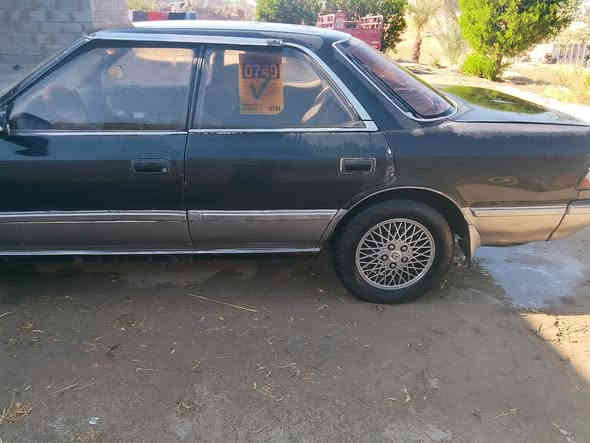 مارك موديل 1992  للبيع سعر 30 وبيها مجال 
***********
غير متواجد ع الفيس
