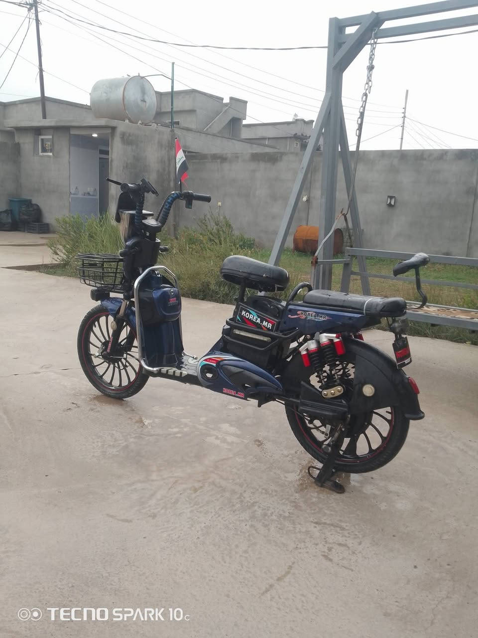 السلام عليكم موطور شحن للبيع الموطور جاهز من كلشي بصارات 5جدد العنوان الجدعه رقم الستفسار *********** السعر 225 وبي مجال للطيبين 🖐
