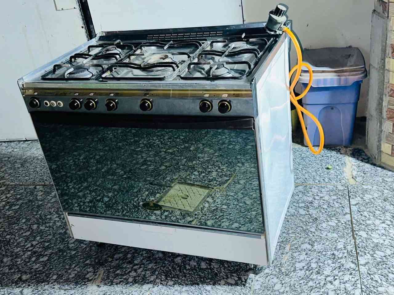 للبيع نضيف جدا شرط الفحص كريازي الحمزه الغربي للاستفسار الاتصال على الرقم ***********
