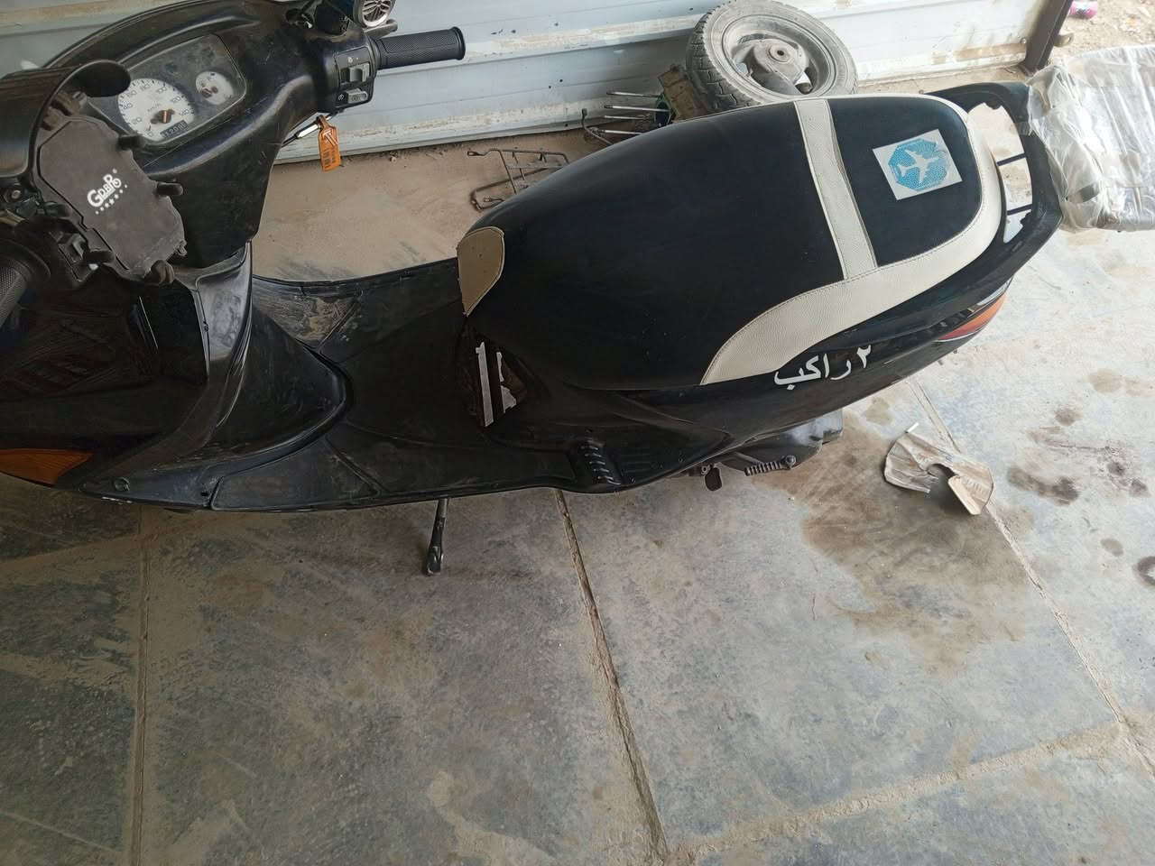 السلام عليكم فراشه للبيع مكينه شرط حاويه ما مفتوحه شغاله نكره سلف السعر 450 وبيهه مجال بسيط الرقم ***********
