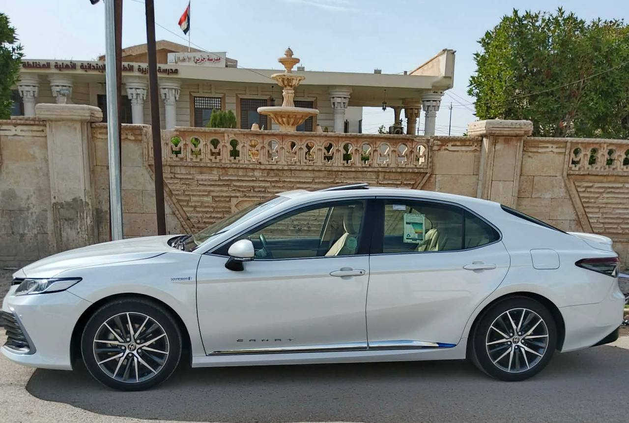 السلام عليكم 😎✋
كامري خليجي 🇯🇵
وكالة عبداللطيف جميل 
المواصفات : فل كامل GLE
هايبرد ،بنزين
موديل :2023
الممشى:61.000
حالة السيارة : كفالة عامة وضع الشركة
رقم بغداد :هزه وسنويه وأرقام جديدة 

للاستفسار الاتصال على 
📞 ***********

☎️ ***********
