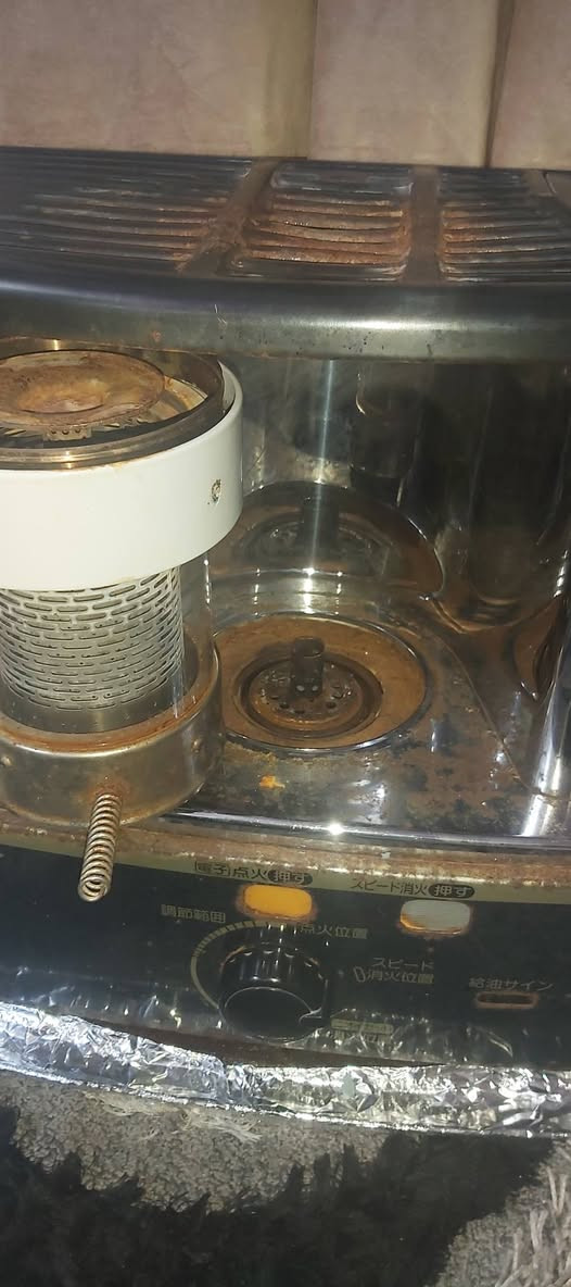 السلام عليكم ورحمة الله وبركاته
صوبة حجم كبير 
فرن للخبز والمعجنات ارضية كرانيت 
للستفسار ***********
