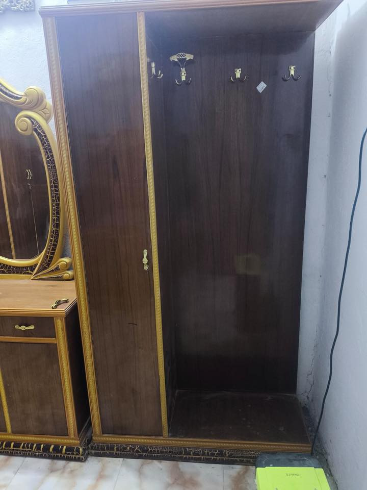 السلام عليكم..غرفة لبيع نجارة حيدر عجاج استعمال اقل من سنة نضافه فول السعر اتصال على هذا الرقم ‭٠٧٧٤ ٦٣٨ ٥٩٢٩‬
