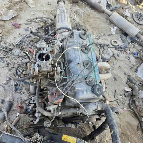السلام عليكم للبيع محرك كير وتماتيك كرونه شرط الشغل سعر ٤٥٠   الف معه القديم.    ***********
