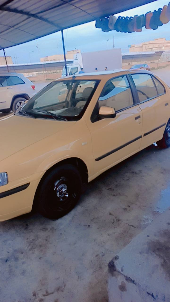 سمند 2012 باسمي
سيارة جديدة بمعنى لكلمة الف متصرف عليهة
كير ومحرك كامري ابو جف بيهة منضومة مال غاز
عليهة هيئة وغرمات ينزل من سعرها
عنوانها ديالى جلولاء *********** 
سعر ٤٣ وبيهة مجال حك جية
