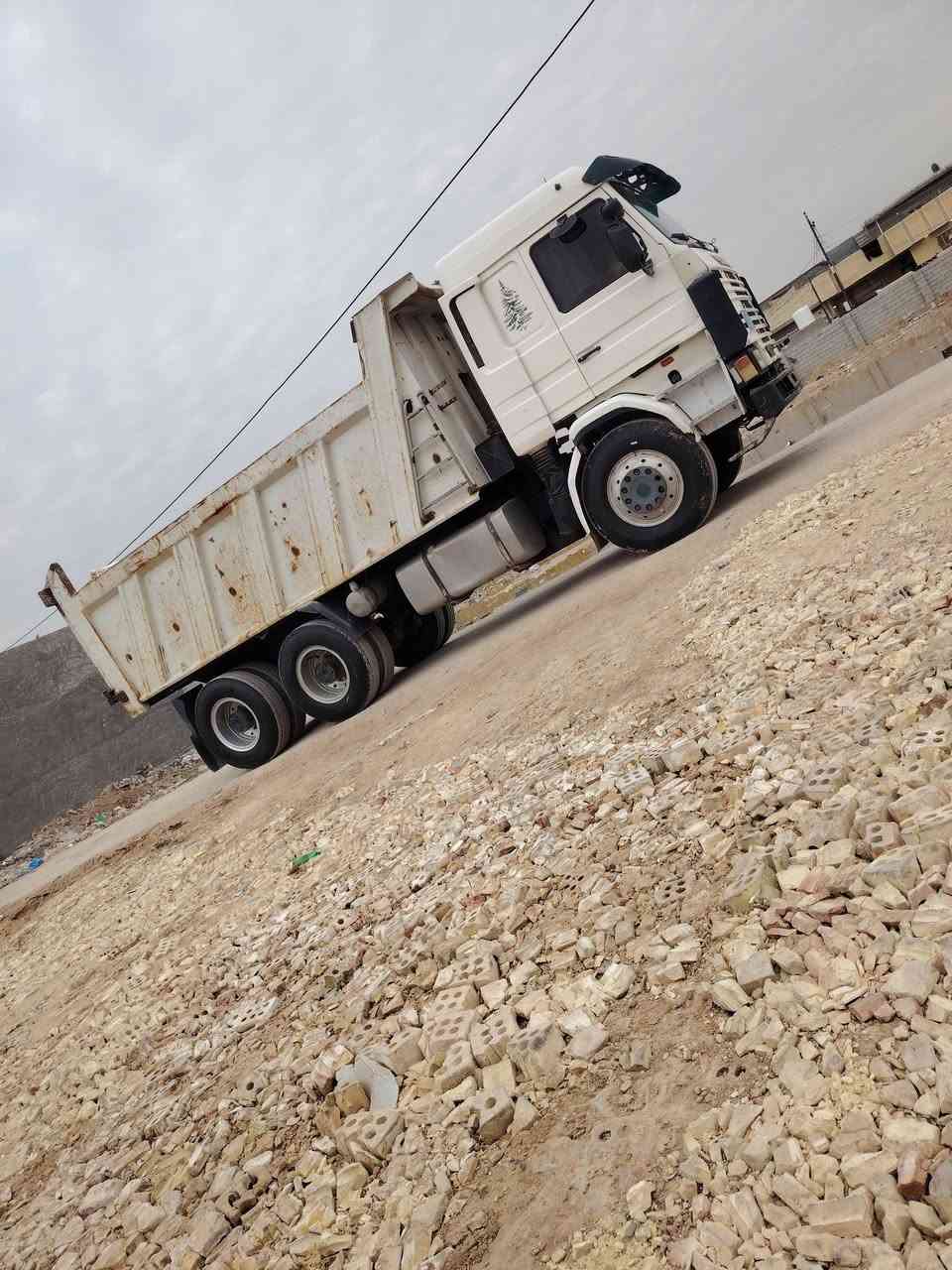 السلام عليكم  سكانيا143 طقم تاير 24 شاص مقفول مجموعه باجر 19 جيرجير5/5 رقم بغداد ماكينه عالسحق     ***********
