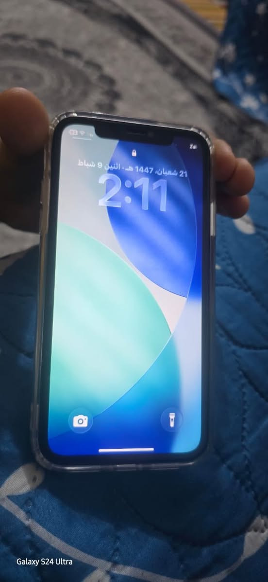 ايفون 11عادي ذاكره 128 بطاريه 100 مبدل بس شاشه وبطاريه  أريد امراوس مكاني السماوه القشله رقمي وتساب ***********
