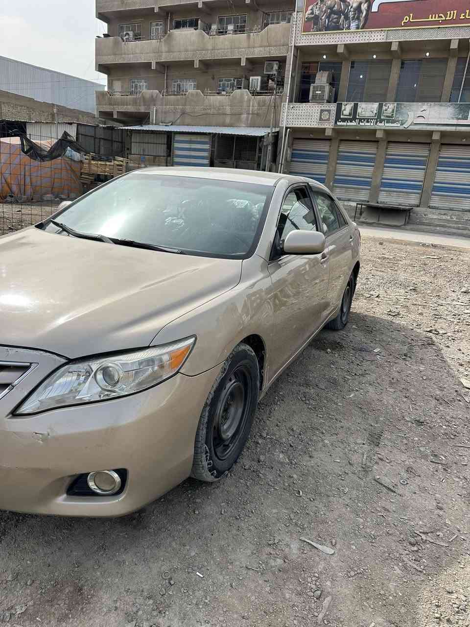 للبيع كامري موديل 2007 وارد امريكي رقم بغداد الجديد تحويل ثاني يوم مواصفات السياره LE محرك 6 سلندر كشن كهرباء شاشه كامره تحكمات كروز سرعه ماشيه 169 حقيقي السيارة داخله كلين بدون حادث وهنا بيها صبغ حزام بدون دواخل بدون تبديل السياره ليبل واحد السياره ما بيها نقص عدا اذان مال محرك وراس رواط تعبانات مكان السياره بغداد الشعب السعر 90 وبيها مجال ***********
